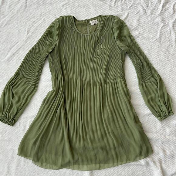 Aritzia Wilfred Daydreamer sage Green pleated mini dress long sleeve flowy XXS - Picture 3 of 6